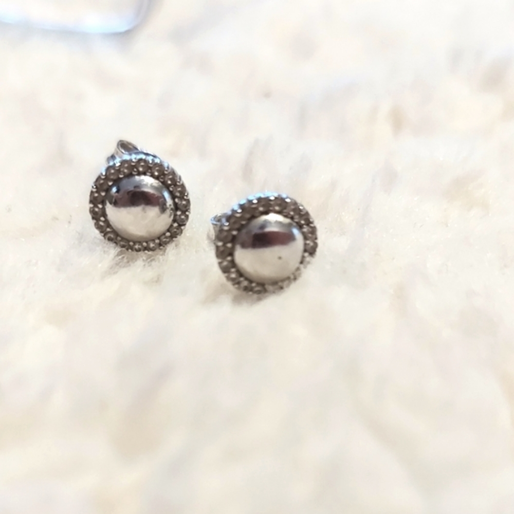 White Gold Stud Earrings with CZ